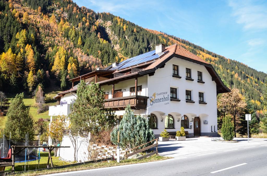 Sonnenhof - Apartments&Zimmer Kaunertal Exterior foto